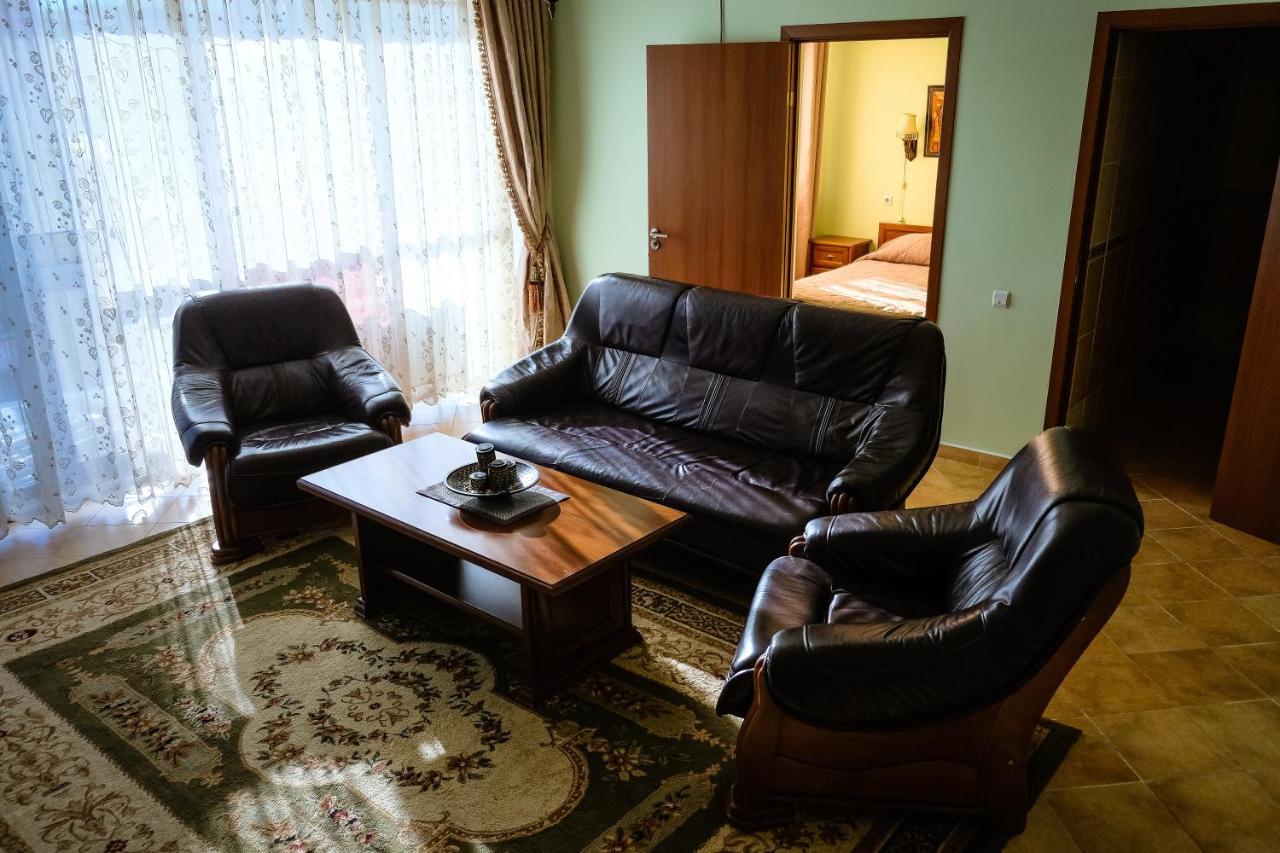 Hotel Vangogh كيزيلوردا المظهر الخارجي الصورة